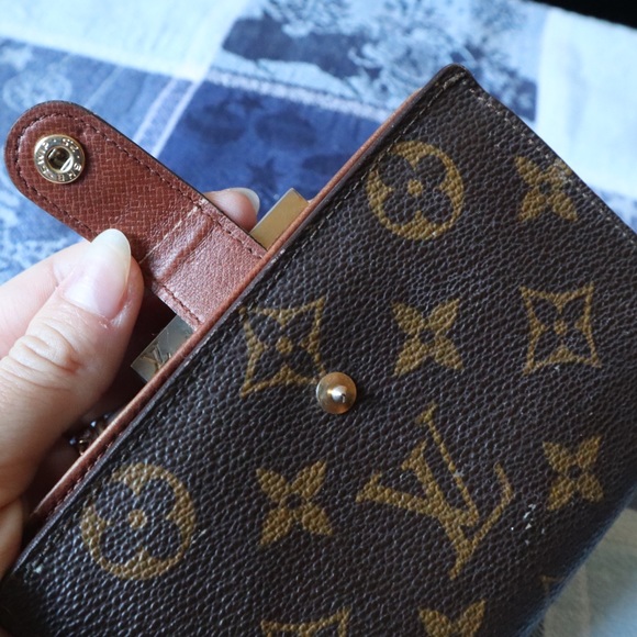 Authentic Louis Vuitton Portefeville Viennois Wallet - Picture 11 of 16